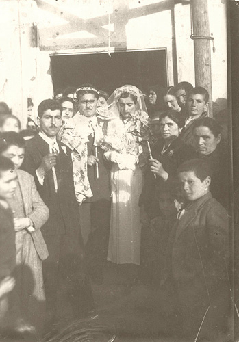 Γάμος της Μαρίτσας Ησαϊόγλου με τον Ζαχαρία Πασχαλίδη στο Δραβήσκο (1954)