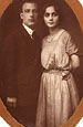 Φωτογραφία του ζεύγους Μιχάλη και Αναστασίας Χαραλαμπίδη, Βατούμ Γεωργίας 1925.
